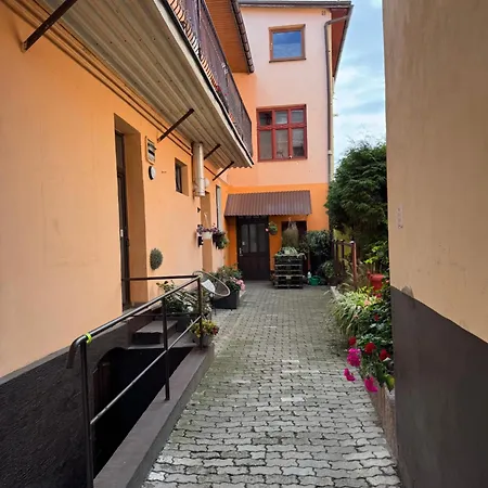 2- Izbovy Kajka V Trstena